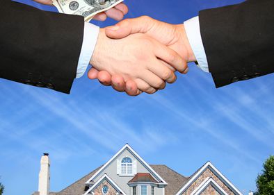 Românii cumpără locuinţe cu cash, după ce au vândut prin Prima Casă 3
