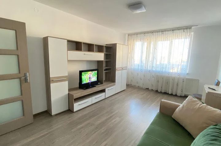 Apartament 2 camere de inchiriat VLAHUTA - Brasov anunturi imobiliare Brasov