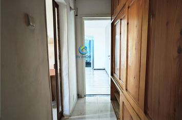 Apartament 2 camere de vanzare SCRIITORILOR - Brasov anunturi imobiliare Brasov
