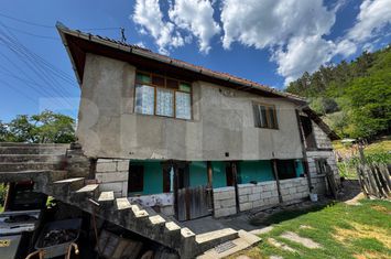 Casă - 3 camere de vanzare AMPOITA - Alba anunturi imobiliare Alba