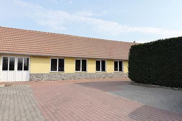 Hala de inchiriat Biharia | DN19 anunturi imobiliare Bihor