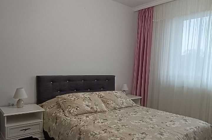 Apartament 2 camere de inchiriat TRACTORU - Brasov anunturi imobiliare Brasov