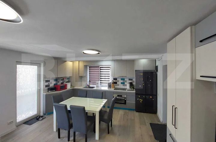 Apartament 3 camere de vanzare FLORESTI - Cluj anunturi imobiliare Cluj