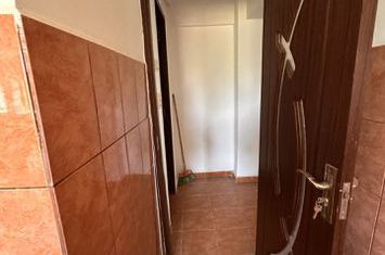 APARTAMENT 2 CAMERE - BOTOSANI anunturi imobiliare Botosani