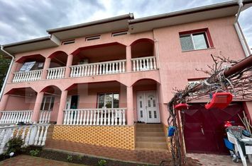 Vilă - 9 camere de vanzare SUCEAVA - Suceava anunturi imobiliare Suceava