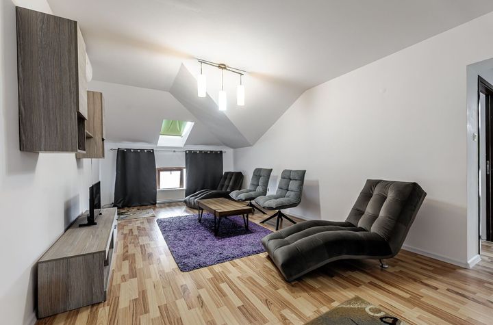 Apartament 2 camere - 81 mp - Voinicilor, Micalaca - COMISION 0% anunturi imobiliare Arad