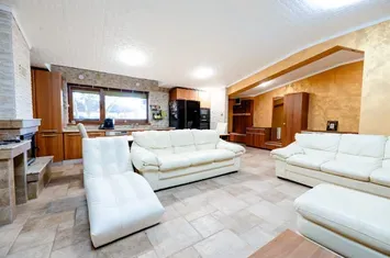 Casa în care liniștea face parte din decor - comision 0% la achizitie! anunturi imobiliare Arad