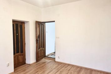 Apartament 3 camere de vanzare CLUJ-NAPOCA - Cluj anunturi imobiliare Cluj