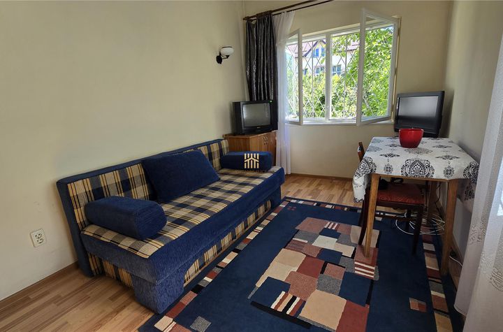 Casă - 3 camere de inchiriat ULTRACENTRAL - Suceava anunturi imobiliare Suceava