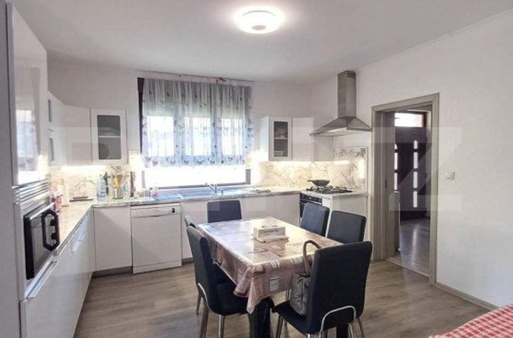 Casă - 5 camere de vanzare LUNA - Cluj anunturi imobiliare Cluj