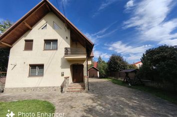 Vilă - 5 camere de vanzare RADAUTI - Suceava anunturi imobiliare Suceava
