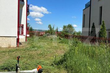Casă - 10 camere de vanzare CLUJ-NAPOCA - Cluj anunturi imobiliare Cluj