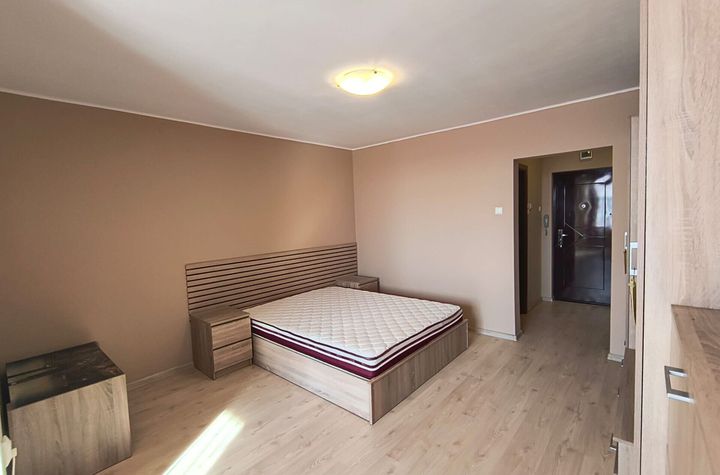Garsoniera tip D, 30 mp, mobilata, Aluminei, 61500 euro, comision 0 anunturi imobiliare Bihor