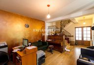 450.000 €, Vilă