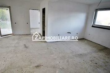 Casă - 4 camere de vanzare CORUNCA - Mures anunturi imobiliare Mures