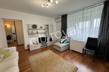 Vanzare apartament 2 camere zona Titan,Str. Postavarul 3, renovat,la 10 minute metrou Nicolae Grigorescu anunturi imobiliare Bucuresti