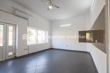 Locație excelentă: Spațiu comercial  Reprezentanță sau Închiriere. anunturi imobiliare Arad