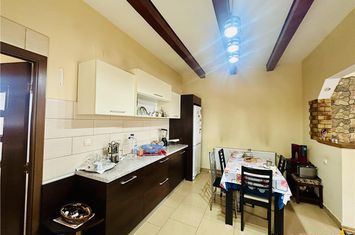 Vilă - 4 camere de vanzare SANPETRU - Brasov anunturi imobiliare Brasov