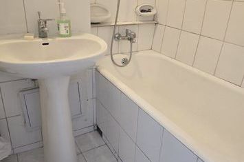 Garsoniera Tineretului - Parc - bloc mixt - decomandata anunturi imobiliare Bucuresti