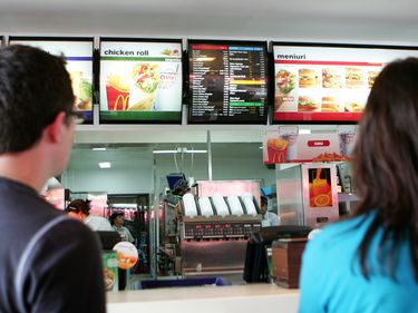 McDonald’s intră în clădiri de birouri