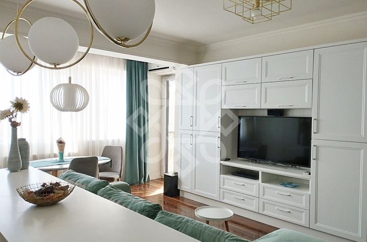 Apartament lux 2 camere de inchiriat Prima Sucevei anunturi imobiliare Bihor