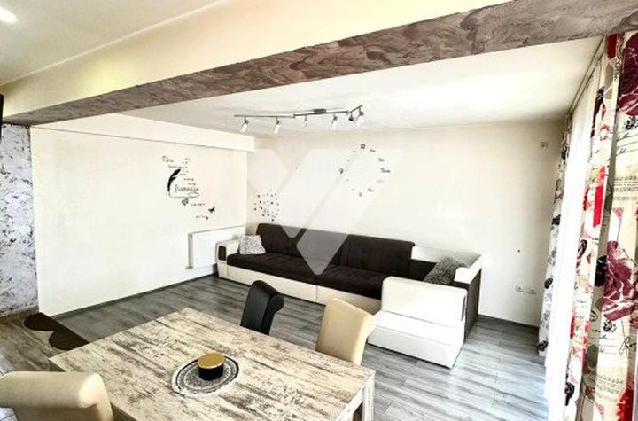 Vilă - 4 camere de vanzare SIBIU - Sibiu anunturi imobiliare Sibiu