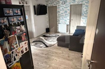 Apartament 3 camere de vanzare FLORESTI - Cluj anunturi imobiliare Cluj