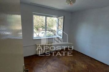 Apartament cu 2 camere, semidecomandat, zona Dambovita anunturi imobiliare Timis