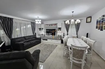 Casă - 3 camere de vanzare IASI - Iasi anunturi imobiliare Iasi