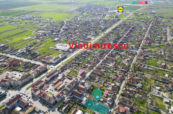 Casă cu 7 camere, teren generos in  Vladimirescu anunturi imobiliare Arad