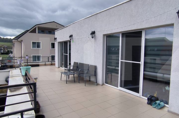 Apartament 3 camere de vanzare FLORESTI - Cluj anunturi imobiliare Cluj