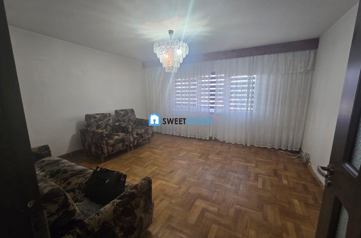 Apartament 3 camere de vanzare CENTRAL - Brasov anunturi imobiliare Brasov