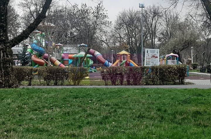 Apartament 2 camere Parcul Tineretului anunturi imobiliare Bucuresti