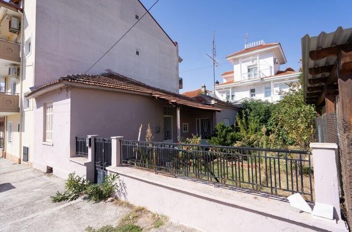 Casă individuală 76 mp pe teren 205 mp, Drama anunturi imobiliare Grecia