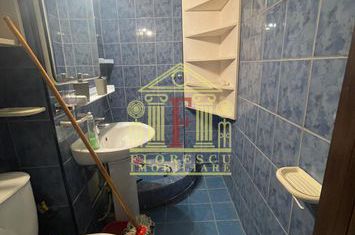 Apartament cu 4 camere , 3 balcoane si 2 bai ! anunturi imobiliare Iasi