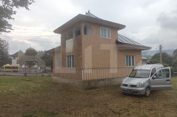 Vilă - 4 camere de vanzare RADAUTI - Suceava anunturi imobiliare Suceava