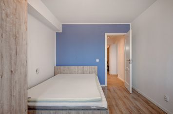 Apartament 3 camere de vanzare GARA DE NORD - Bucuresti anunturi imobiliare Bucuresti