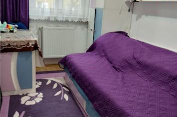 Apartament 3 camere de vanzare GEORGE ENESCU - Suceava anunturi imobiliare Suceava