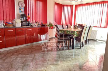Casa individuala P+E+M, carport, piscina , in Sacalaz anunturi imobiliare Timis