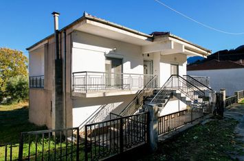 Casă individuală 181 mp în Mikropoli anunturi imobiliare Grecia