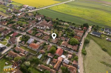 Casă - 3 camere de vanzare EXTERIOR NORD - Covasna anunturi imobiliare Covasna