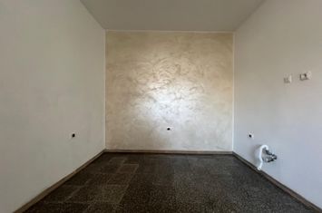 Birou de inchiriat TROCADERO - Constanta anunturi imobiliare Constanta