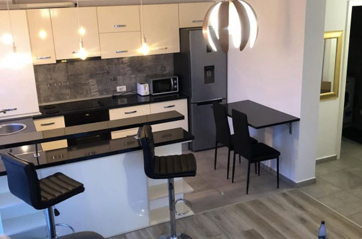 Apartament 2 camere de inchiriat TRACTORU - Brasov anunturi imobiliare Brasov