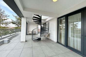Penthouse 4 camere  | terasa | imobil de lux | zona Baneasa-Iancu Nicolae | anunturi imobiliare Bucuresti