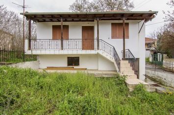 Casă individuală 133 mp, teren 249 mp — Mandili anunturi imobiliare Grecia