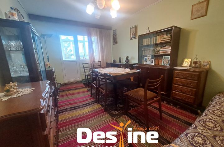 Apartament 3 camere de vanzare DACIA - Iasi anunturi imobiliare Iasi