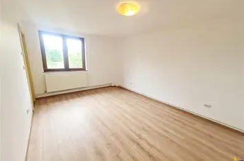 Casă - 7 camere de inchiriat BARTOLOMEU - Brasov anunturi imobiliare Brasov