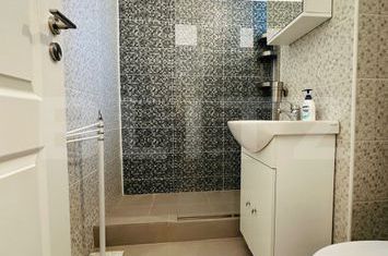 Apartament 3 camere de vanzare ASTRA - Brasov anunturi imobiliare Brasov