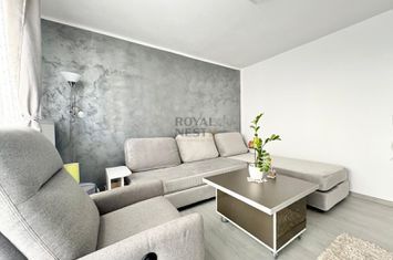 De inchiriat apartament de 2 camere in Avantgarden 3 anunturi imobiliare Brasov