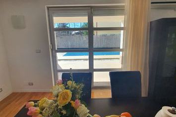 VÂNZARE VILA CU PISCINĂ EXTERIOARĂ , INDIVIDUALA ZONA PIPERA! anunturi imobiliare Bucuresti